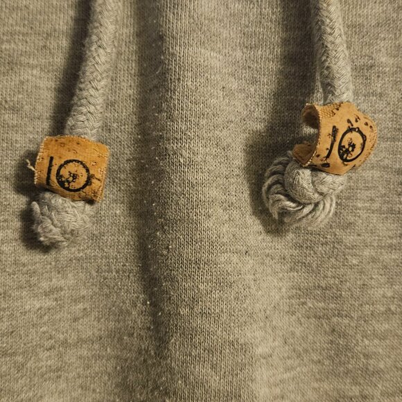 Tentree sweater - Picture 2 of 5